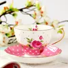 Muggar British Bone China Coffee Cup and Saucer Set Fashion Porcelain Ceramic Flower Tea Cups Hushållskontor Cafe Teaware Gift 230817