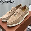 Kledingschoenen Kid Suede metalen slot platte loafers mannen schoenen glijden op zwart rijden muildieren loafers mannelijke herfst casual zomer walk schoenen voor mannen 230817