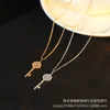 Designer Brand Gold High Edition Tiffays Key Collier Womens Nouveau pendentif en diamant complet Small Flake Iris Collar chaîne