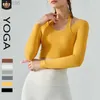 2023 Desginer Al Yoga T Kort topp Alotop Autumn/Winter Rib Neck Rem vadderad långärmad Fake Two Pieces Slim Fit Sexy Open UmbilicFitness Suit