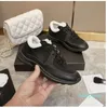 Shoes Reflective Sneakers Vintage Suede Leather Trainers Fashion Stylist Shoes Leisure Shoe Platform Lace-up Print Sneaker