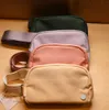 Nieuwe YDO4 Luxurys Taille Bag Taistpacks Designers Mode Beroemd overal Lulu Nylon City Fanny Pack Belt Bag Teedy Women Men Tote Cross Body Clutch Bags