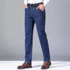 Мужские джинсы классический стиль мужчины бренд бренда повседневная джинсовая роскошная брюки мужчина синие черные брюки Размер 38 40
