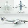 Aircraft Modle Antonov-an225 1400 miniaturowy 20 cm metalowy samolot samolotowy Model duży transport Kolekcja samolotów Zabawki dla chłopców 230818