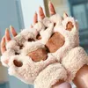 Pięć palców Rękawiczki 1 Pair Girl Piękny niedźwiedź pluszowy kot paw claw zima sztuczne palce Faux Fore Kitten For Women Halloween 230818
