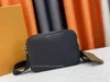 Nowsza klasyczna torba crossbody torebka torebka torebka swoboda męskiej talii dodaj torebkę czarny literę damską torebka moneta Mounta Messenger Bag 19. rocznica wyprzedaż