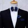 Nacke slipsar fluga brosch uppsättning för mäns affärsdräkter tillbehör krage blommor herr bröllop strass bowtie stift fick handduk 3-stycken 230818