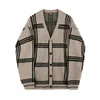 Hommes chandails automne coréen Plaid tricoté pull Cardigan Harajuku mode tendance simple boutonnage manteaux mâle ample décontracté col en v