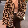 Vestes pour femmes Vintage marron léopard fourrure intégration veste femmes bouton lâche vers le haut manteaux surdimensionnés vêtements d'hiver Style coréen filles Kawaii