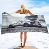 Couvertures Auto Sports Cars Pattern Serviette de plage Couverture de plage absorbante en microfibre douce Serviette légère à séchage rapide pour piscine Natation Plage R230819