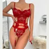 Sexig uppsättning sensuell underkläder med kedja sexig spets ihålig se genom kort erotisk set kvinna 2 stycken fancy lyxunderkläder 230808