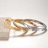 Luxe Love Screw couples Bracelet Mens Womens Bijoux design mince Bracelet manchette en titane Bracelet classique plaqué or 18 carats P5wh #