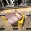 Verão fresco rosa crianças sapatos designer bebê sandálias menina chinelos contraste design custo preço caixa embalagem tamanho das crianças 26-35