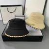 Stingy Brim Hats Luxury designer bucket hat hats cap striped plaid stitching London hatsJ230819