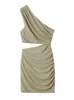 Lässige Kleider Kumsvag 2023 Frauen Tankkleid Modische modische, plissierte einzelne Schulter hohl aus weibliche elegante schlanke Kleidung