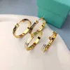 Top Designer MIUMIU Fashion Earrings New Letter French Sweet Cool Brass Enamel Drop Glaze Earrings Temperament Light Luxury Fashion Versatile Accessories Jewelry