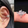 Charm Ny Crystal Wrap Ear Cuffs Earring Fake Non Women Cykel Rock Bar Light Ear Clip Justerbar 1 st R230830