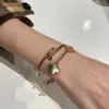 pulsera de trébol pulseras de diseño pulseras de cuatro hojas pulseras para mujer Pulsera de lujo joyería de diseño de envío gratis cinco flores para mujer pulsera chapada en oro