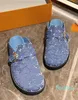 новейшие дизайнеры тапочки классическая кнопка светло -цветовые мулы на каблук 100% кожа толстые нижние женские сандалсплатформы моды женские туфли высокое качество
