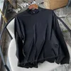 Męskie swetry Man Sweters High Neck Shirt Hoodie Skoczniki z kapturem długie rękawy z haftowym golfem Z230819
