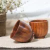 カップソーサー小さな伝統的な手作りの自然なソリッドウッドワインカップ木製お茶を飲む