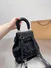 Zaino di grande capacità Borsa da donna Borsa da uomo Zaino di lusso con manico superiore Design di ultima moda Zaino da trekking versatile Pelle di alta qualità