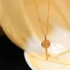 Designer Brand Gold High Edition Tiffays Key Collier Womens Nouveau pendentif en diamant complet Small Flake Iris Collar chaîne