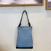 الأكياس المسائية الصيف الأزرق الدنيم دلو حقيبة اليد النسائية سعة كبيرة حمل سيدة محفظة الكتف الإبطية الإناث الأزياء غير الرسمية
