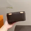 Designer Bolsas de cosméticos Caixa de armazenamento da jóia para mulheres casos de viagem de moda vintage Bolsa de alta qualidade com zíper 3 tamanho 3