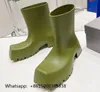 Bottes Imperméables Bout Carré Plate-Forme En Caoutchouc Trooper Caoutchouc Et Bottes De Pluie Courtes Semelle Épaisse Conception Chaussons Puddle Chaussures 44 43 42 41 230818