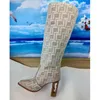 2023Cut FF kniehohe Jacquard-Logo-Stiefel Fashion Knee Boot klobiger Absatz Mandelzehen 9CM hochhackige Stiefeletten hoher Stiefel Luxusdesigner für Damenschuhe Fabrikschuhe