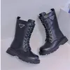 Diseñador Niños Botas largas Moda Negro Pu Cuero Niños Niñas Cremallera lateral Media pantorrilla Martin Boot Lujo Chic Niños Zapatos de invierno