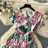 Basis Casual jurken Zomer Koreaanse vrouwen Hoge taille Middenlengte Vintage Floral Printed Dress Round Round Neck korte mouw A-lijn jurken Ladies Vestidos 2024