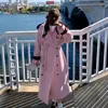 Korki damskie Płaszcze Różowy płaszcz dla kobiet 2023 Wiosna jesienna elegancka elegancka luźna luźna podwójna piersi Pas Casual Long Windbreaker Kurtka C326