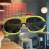 Polariseur de voiture pour enfants dessin animé Peter Pan lunettes de soleil pour bébé Lunettes de soleil anti-UV pour garçons et filles.