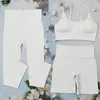 Активные комплекты Одежда для йоги Белые ребристые шорты для йоги Комплекты Бесшовные спортивные костюмы Одежда для фитнеса и тренировок для женщин Спортивная одежда Сексуальный укороченный топ Спортивная одежда Женская 230820