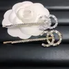 Дизайнер Barrettes Brand C буква шпилька кожа Diamond Hair Clips Jewelry Women Hairpins аксессуары