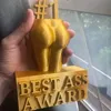 Oggetti decorativi Figurine Ass premio A premio Trophy Statue divertente Figurina resina per le decorazioni da tavolo da casa soggiorno decorazioni divertenti Win Cup Statuette 230818