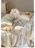 Zestawy pościeli francuskie retro księżniczka wiatrowe koronkowe plisowane łóżko czteroczęściowe prześcieradła spódnicy kołdra bawełna.