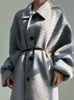 Giacche da donna cappotto di lana per donne solide coreane sciolte raddoppiate doppiette calde autunno inverno cinghia di moda fredda 230818