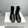 The Row Shoes Black Sheepskin Tornozelo Botas simples Botas de moda Designer Boots Shoes de fábrica para mulheres 35-40