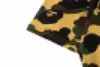 Badande apa skjorta ny sommar ungdom casual armbåge kramar gorilla camo rund hals t-shirt bada apa