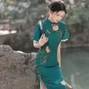 Abbigliamento etnico Elegante vestito in stile cinese Stampa di fiori verdi Qipao Women Vestidos Long Vintage Mandarin Collar Cheongsams