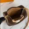 Классический путешественник Speepy Bag 30 см моды Женщины плеча на плечах моно подушки сумочка сумочка кроссба