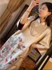 Vêtements ethniques 2023 Style chinois femmes Satin fleur imprimé Cheongsam robe améliorée demi manches ample élégant Long S492