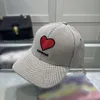 Designer Baseball Caps Homens e mulheres homens casuais chapéu de sol moda de amor Padrão de viagem ao ar livre Cungamento social