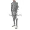 Herrspårsfall Casual Slim Sweatshirt Två stycken Set Men Outfits Fashion Side Randig Patchwork Zipper Hoodie and Pants Suits For Mens Tracksuit J230821