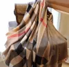 2024 Classic men's and women's scarves, double worsted jacquard 100% cashmere imported scarves, with warm jacket