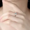 Cluster ringen Sherich verkoopt Moissanite Heart Shape Simple Diamond Ring 925 Silver Woman Elegant Noble Anniversary Gift Girl Party Jewelr