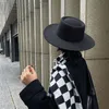 Breite Krempelnhüte Bucket Hats Fedoras für Frauen Männer Lady Hut zwei getönte Filzkirchen Unisex Jazz und Großhandelspreis 230821